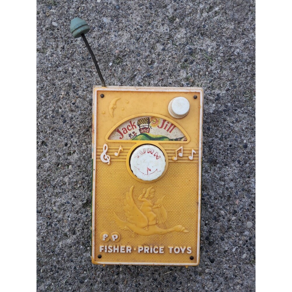 Vtg FISHER PRICE JACK AND JILL MUSIC BOX 1968 WORKS TV RADIO WIND UP TOY